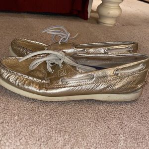 Sperry boat shoes